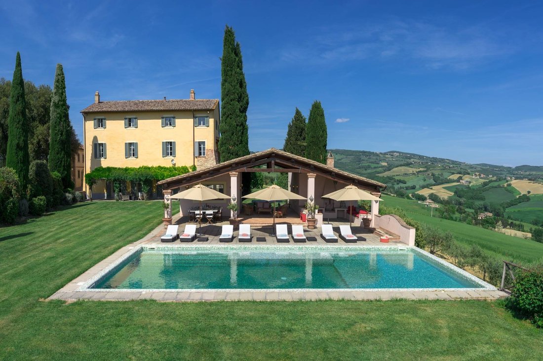 House in Todi, Umbria, Italy 1 - 15273170