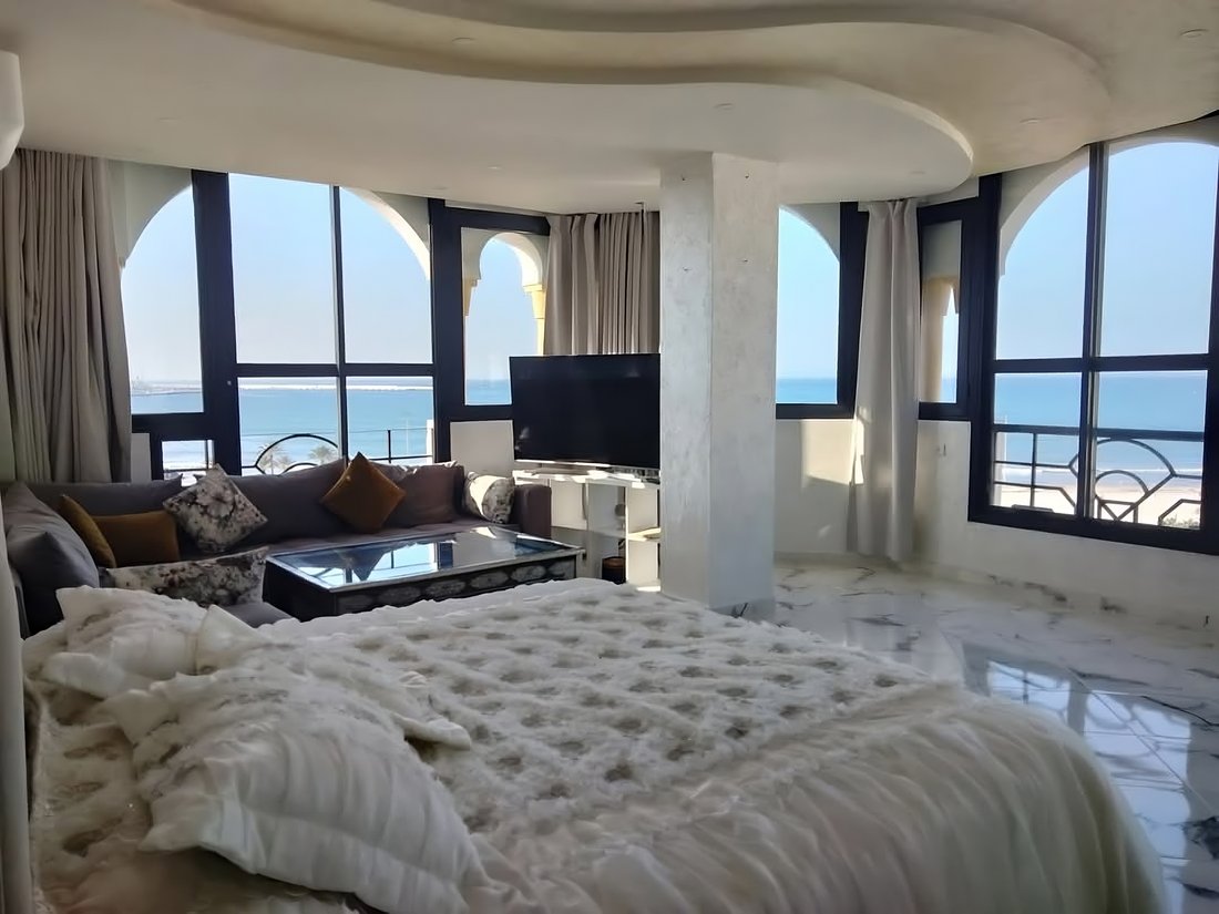 Apartment in Tangier, Tangier-Tétouan-Al Hoceima, Morocco 1 - 15273488