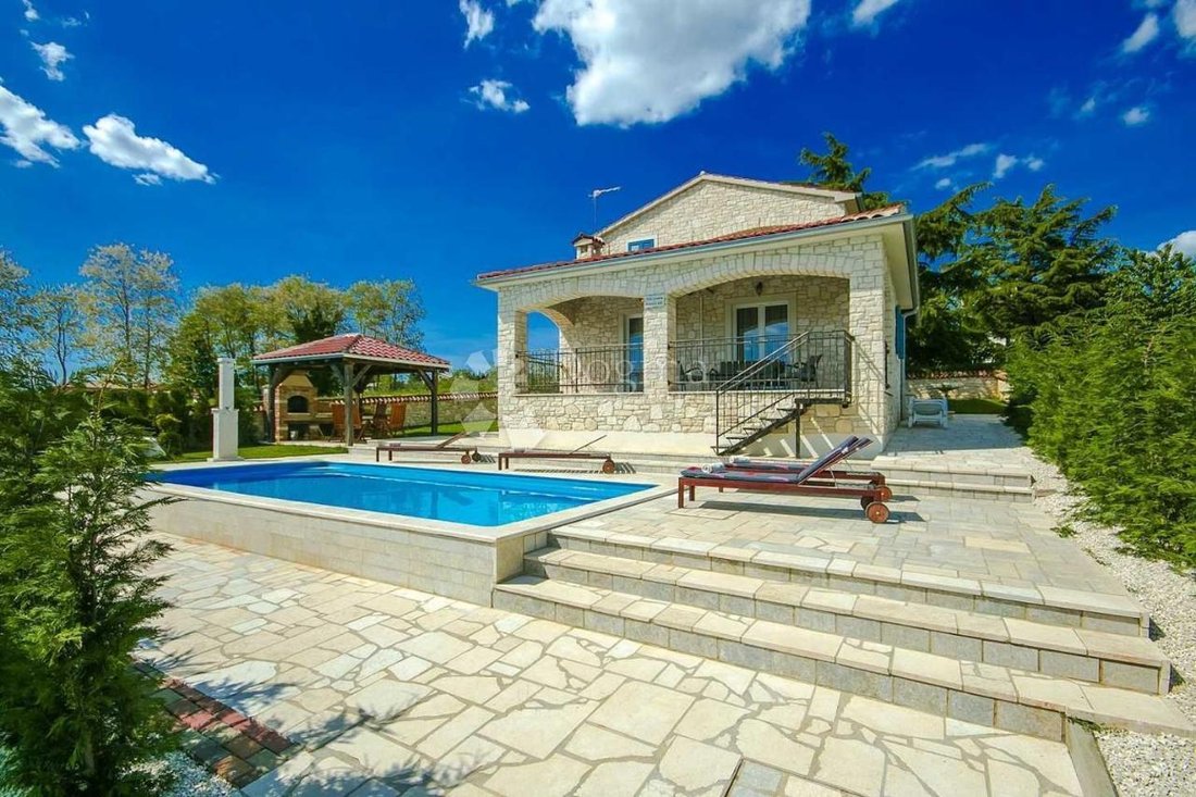 House in Porec, Istria County, Croatia 1 - 15275076