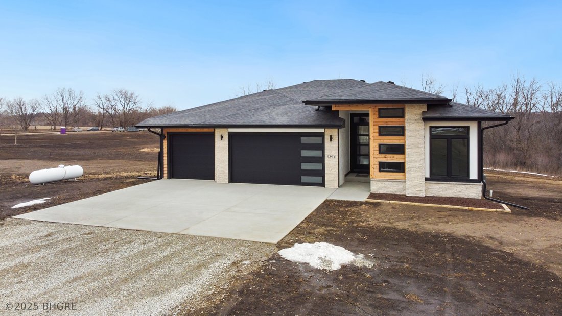 House in Indianola, Iowa, United States 2 - 14445296