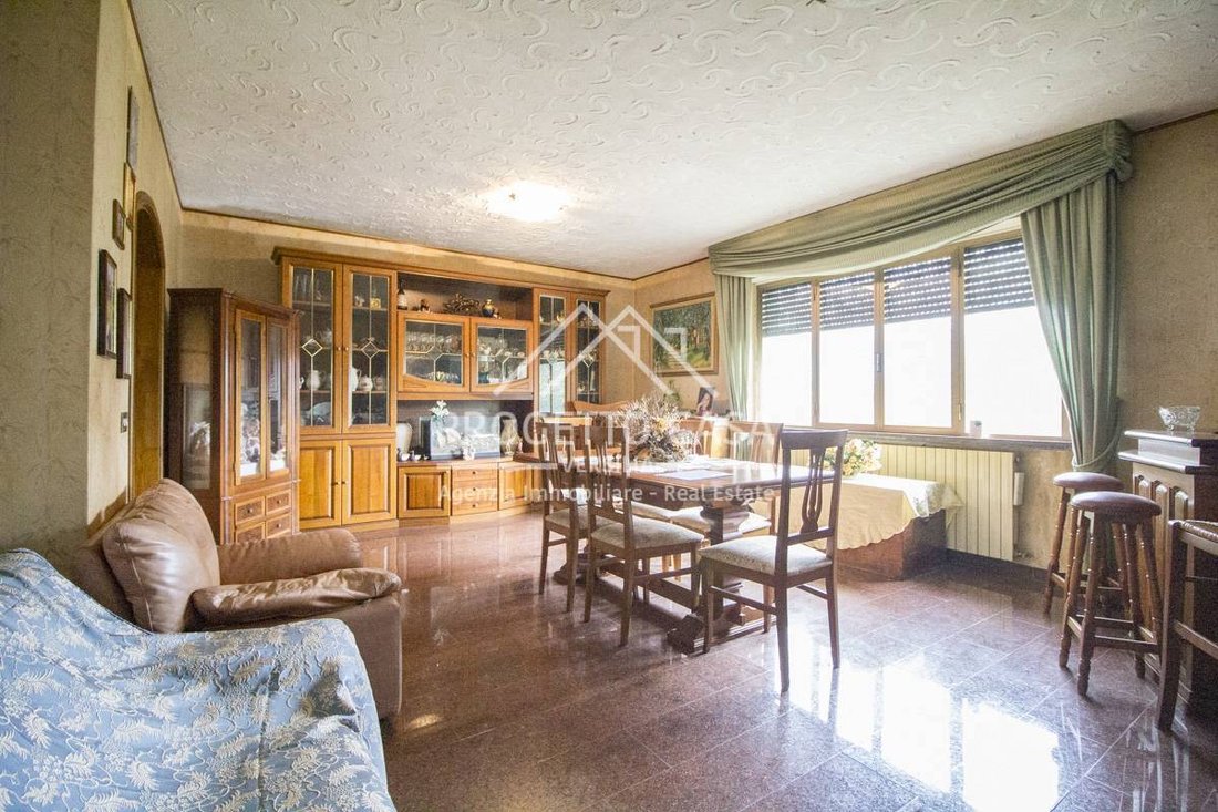 House in Capezzano Pianore, Camaiore, Tuscany 2 - 15275399