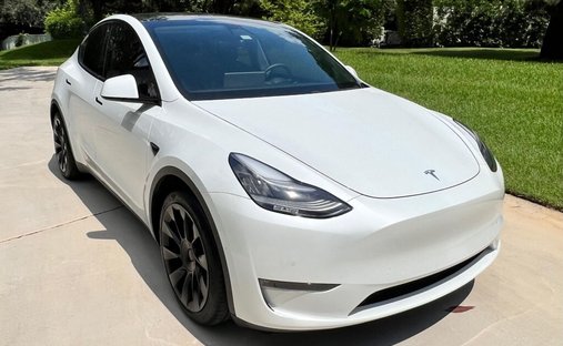 Tesla Model Y in Phoenix, AZ, United States 1