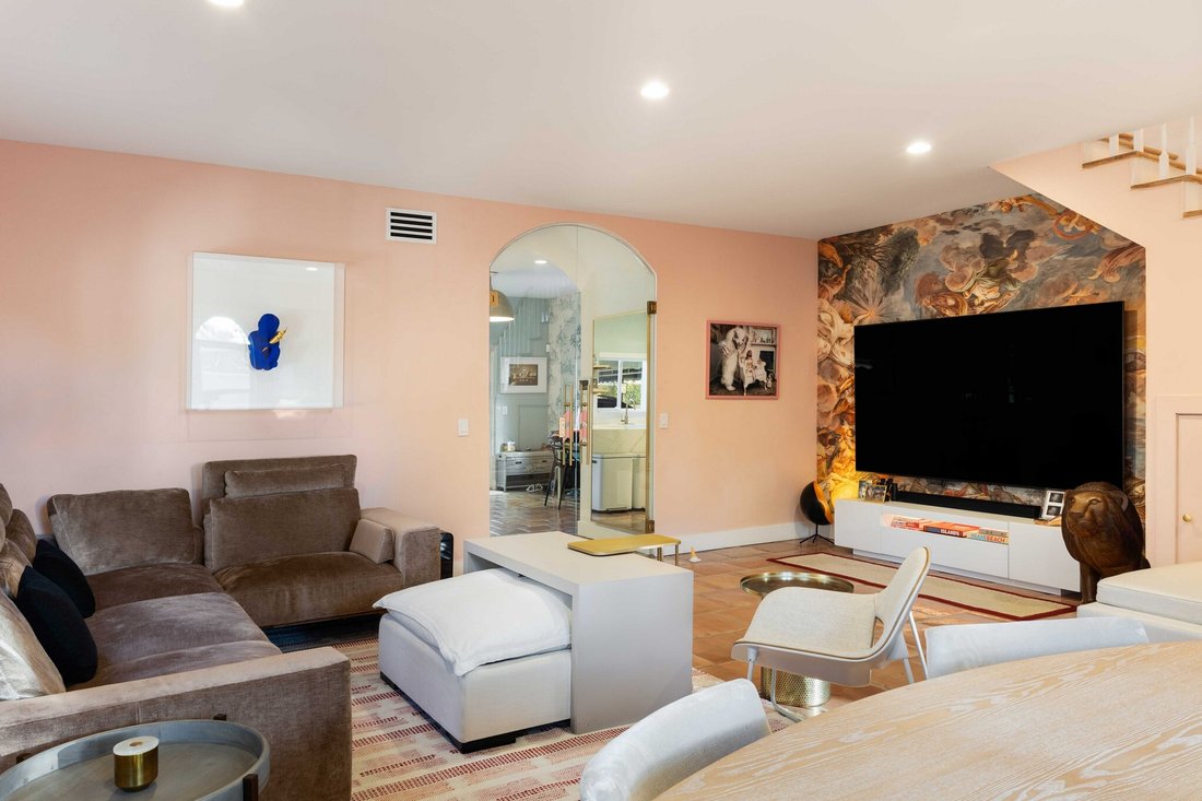 House in Miami, Florida, United States 1 - 15275131
