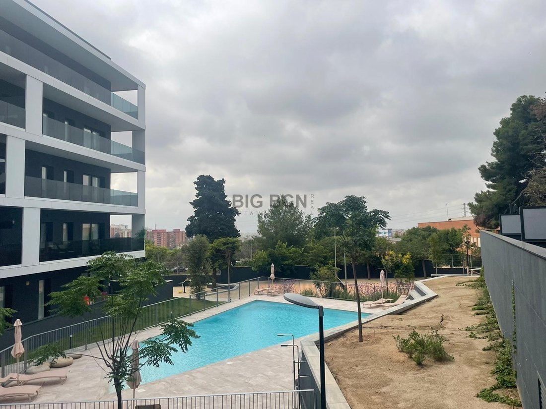 Apartment in Esplugues de Llobregat, Catalonia, Spain 2 - 15274295