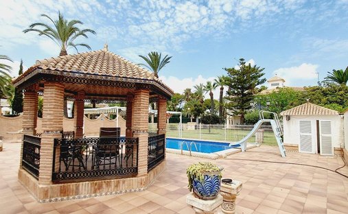 Chalet in Cabo Roig, Orihuela, Land Valencia 1