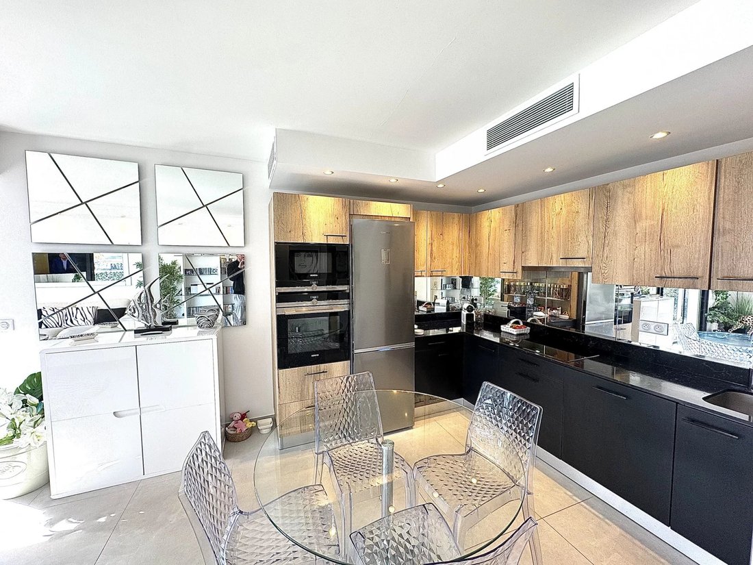 Apartment in Cannes, Provence-Alpes-Côte d'Azur, France 3 - 15275794