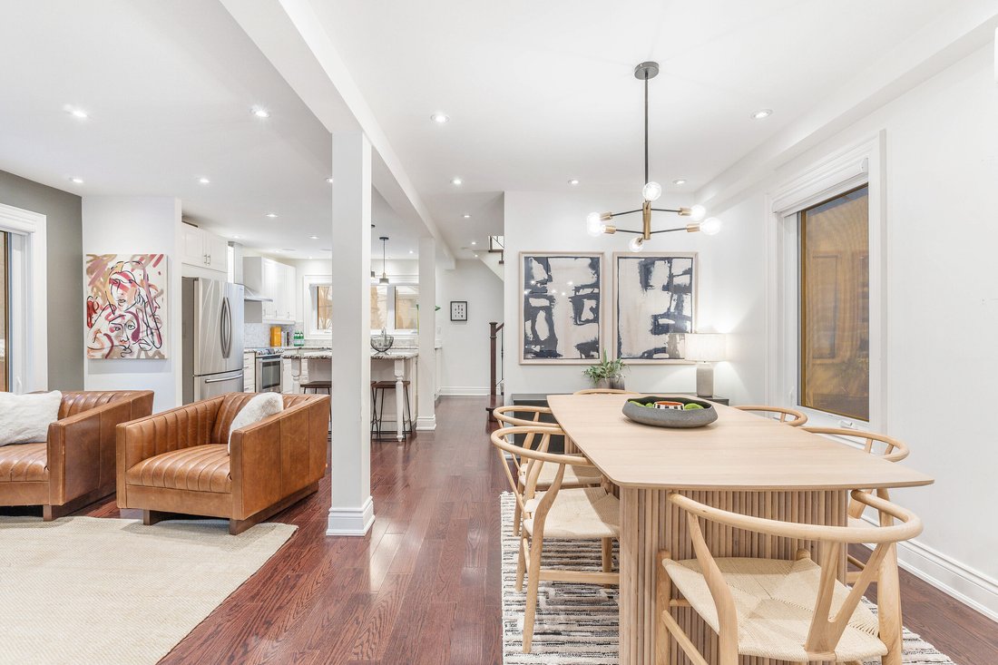 House in Toronto, Ontario, Canada 4 - 15274108