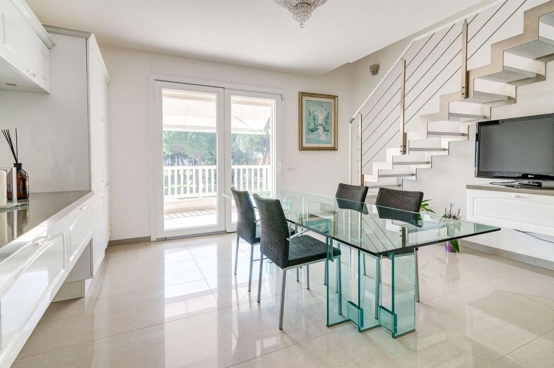 Apartment in Pinarella, Cervia, Emilia-Romagna 3 - 15275645