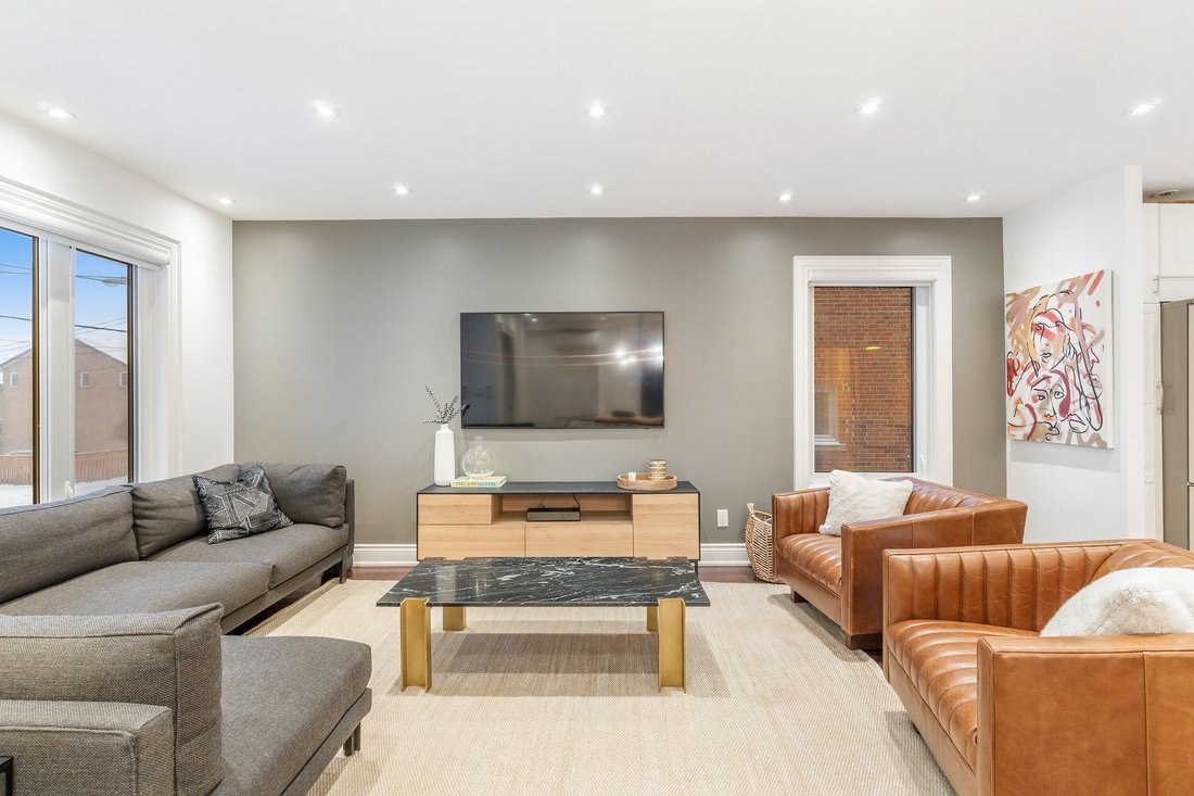 House in Toronto, Ontario, Canada 5 - 15274108