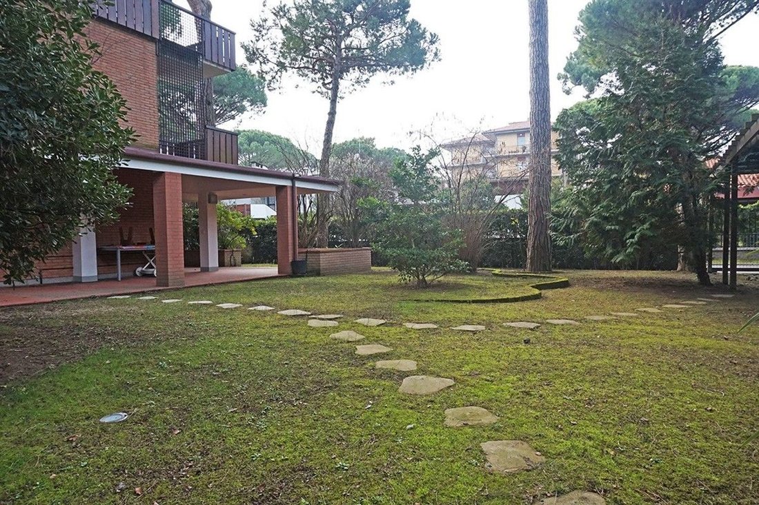 Villa in Milano Marittima, Cervia, Emilia-Romagna 1 - 15275467