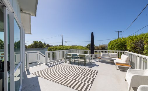 House in Riversdale Beach, Wellington, New Zealand 1