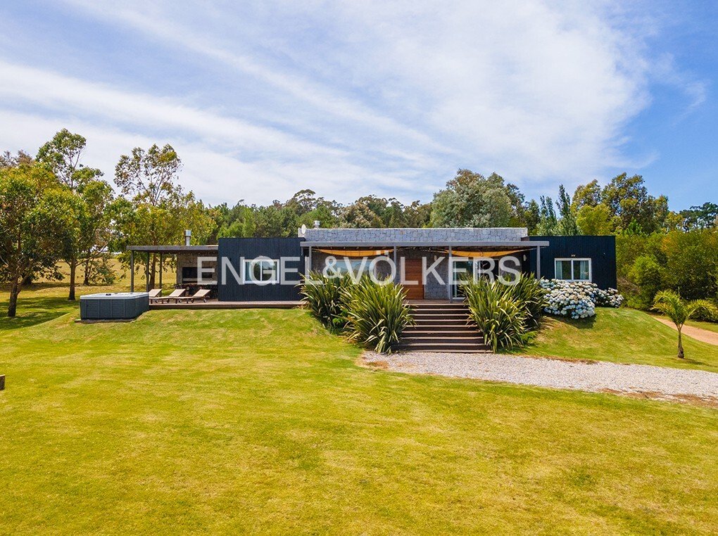Townhouse in Manantiales, Maldonado Department, Uruguay 1 - 15274435