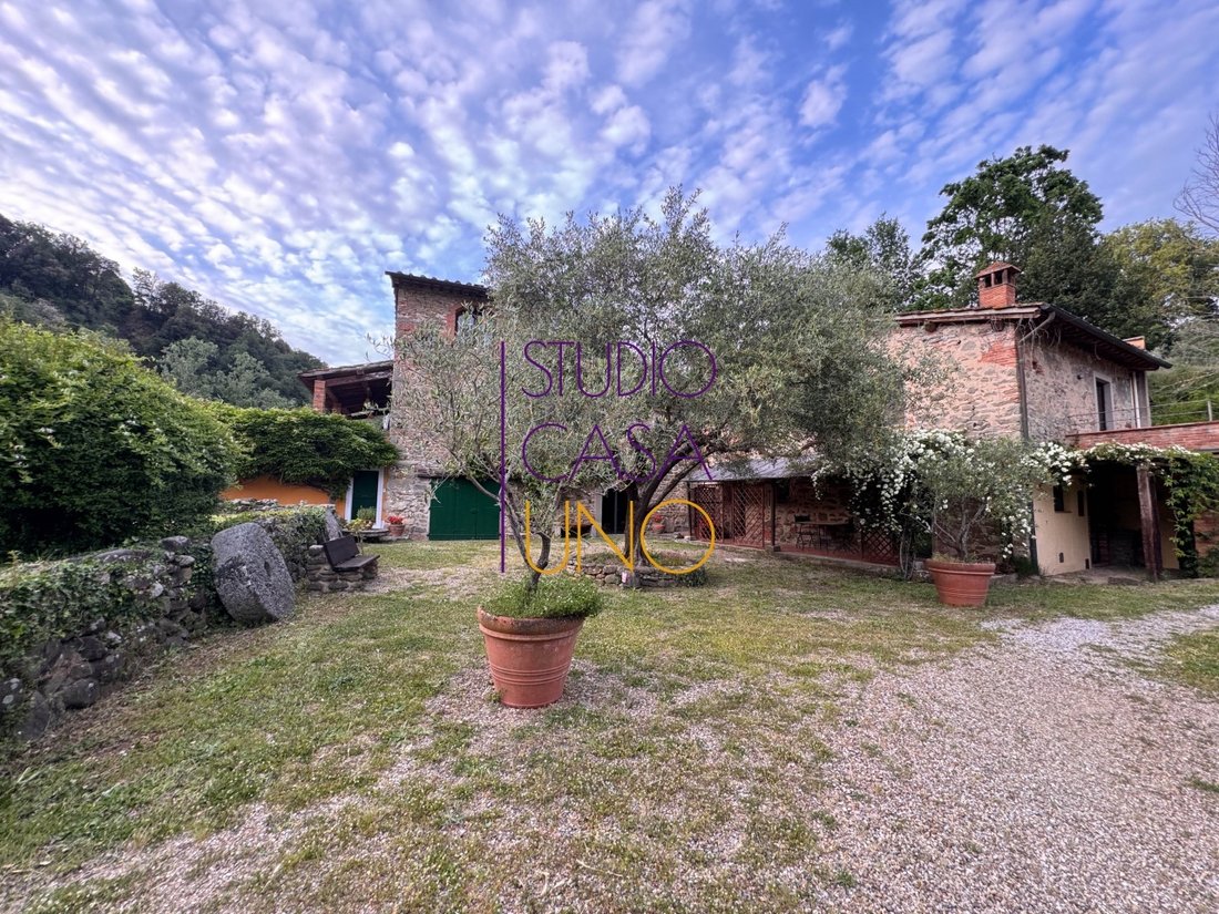 Villa in Terranuova Bracciolini, Tuscany, Italy 1 - 15275469
