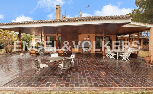 Townhouse in Ciudalcampo, Community of Madrid, Spain 1