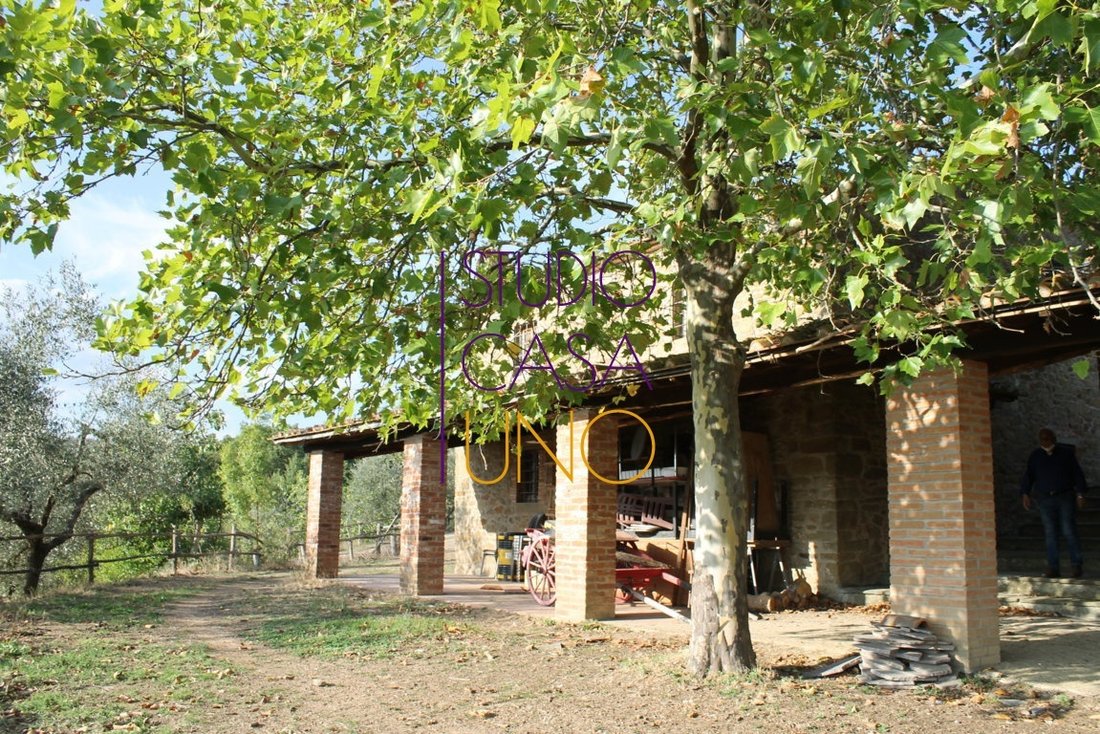 Casa de Campo en Bucine, Toscana, Italia 1 - 15275431