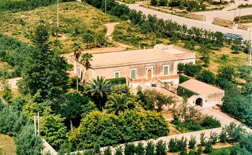 Villa a Ragusa, Sicilia, Italia 1
