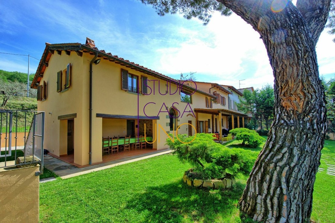 Country House in Loro Ciuffenna, Tuscany, Italy 2 - 15275473