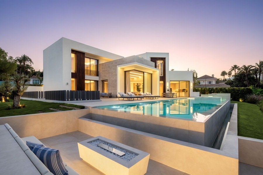 Villa in Nueva Andalucia, Marbella, Spain 1 - 15274840