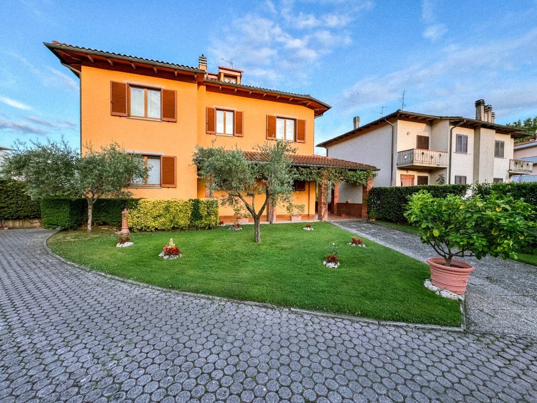 Villa in Cavriglia, Tuscany, Italy 1 - 15275478