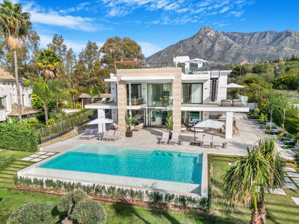 Villa a Benahavís, Andalusia, Spagna 1 - 15275664