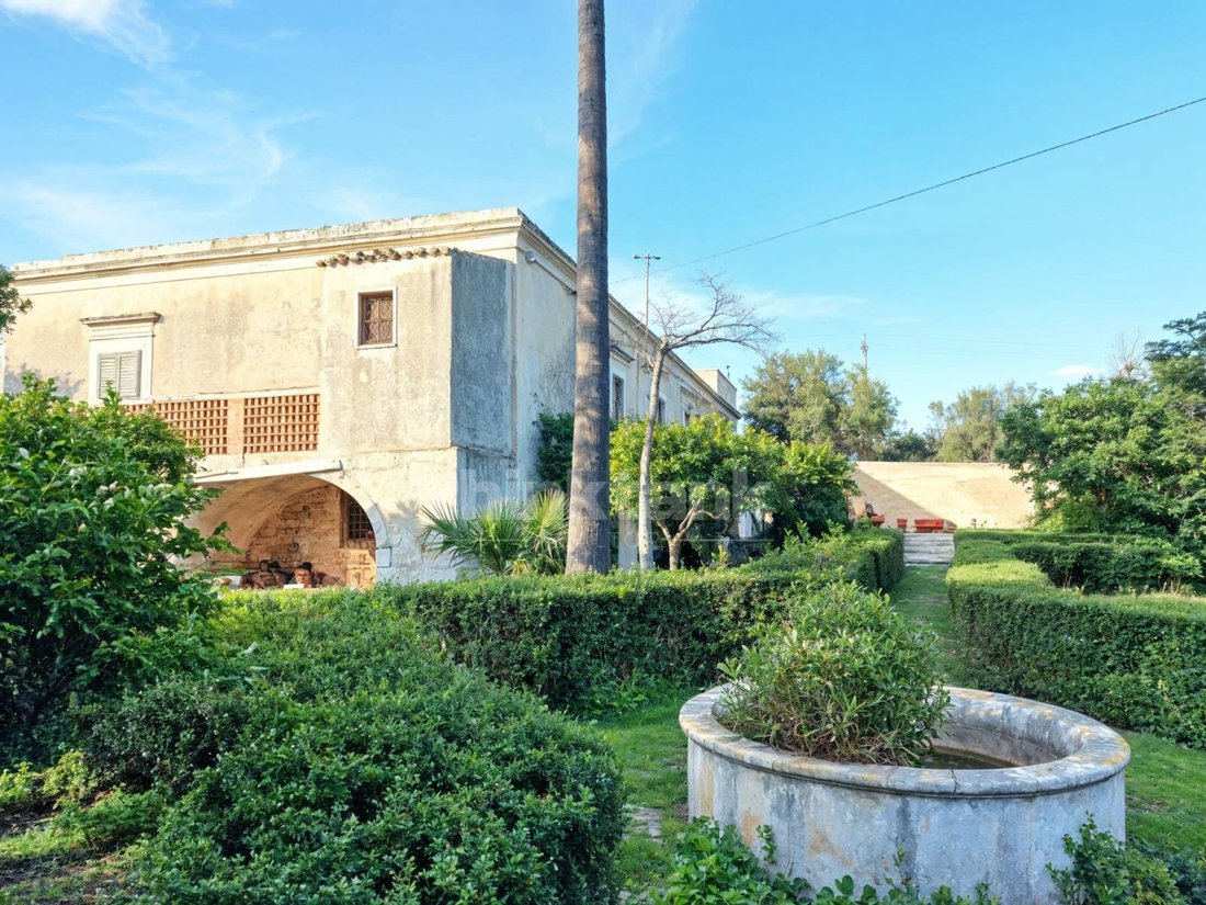 Villa in Ragusa, Sicily, Italy 2 - 15275482