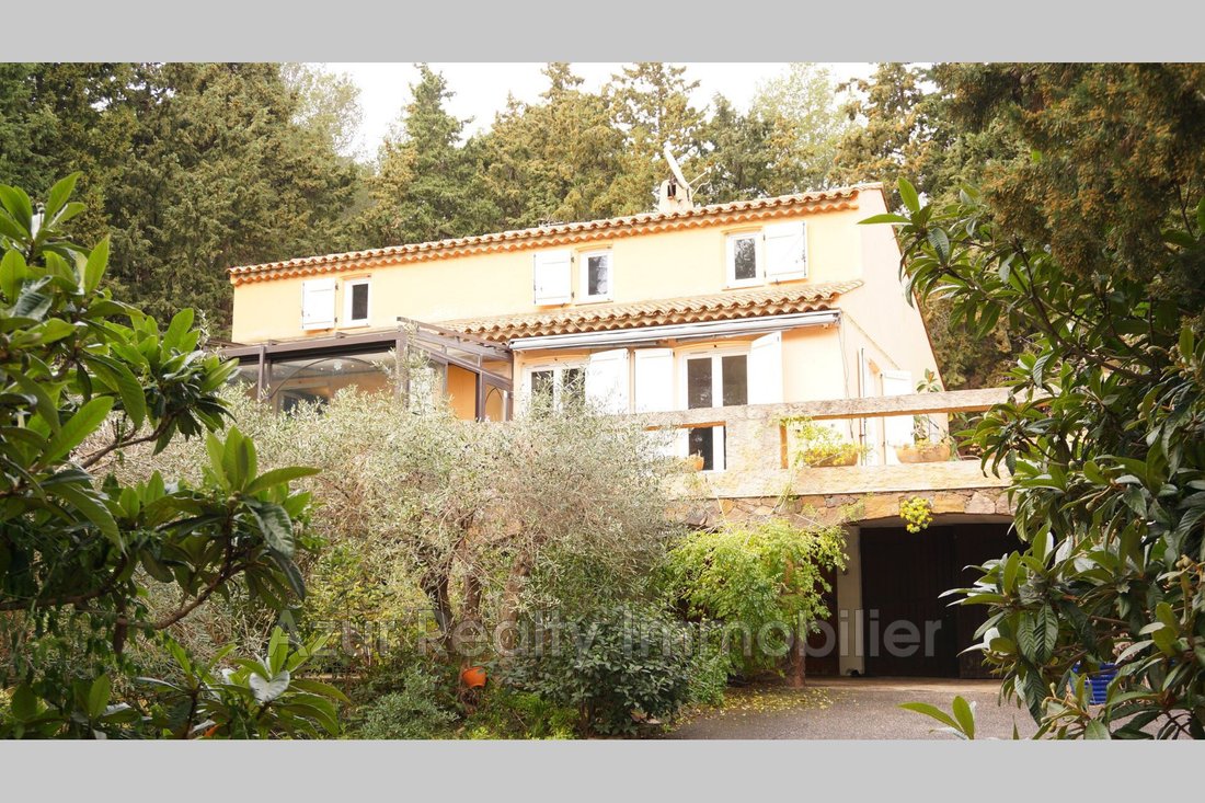 Villa in Le Dramont-Agay-Anthéor-Le Trayas, Saint-Raphaël, France 2 - 15273962