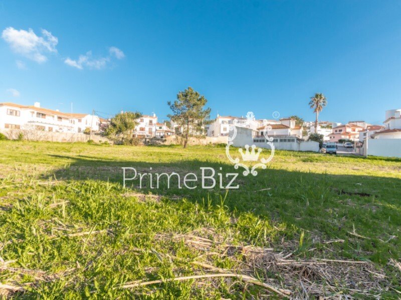 Land for sale in Nazaré, Portugal — €1,200,000
