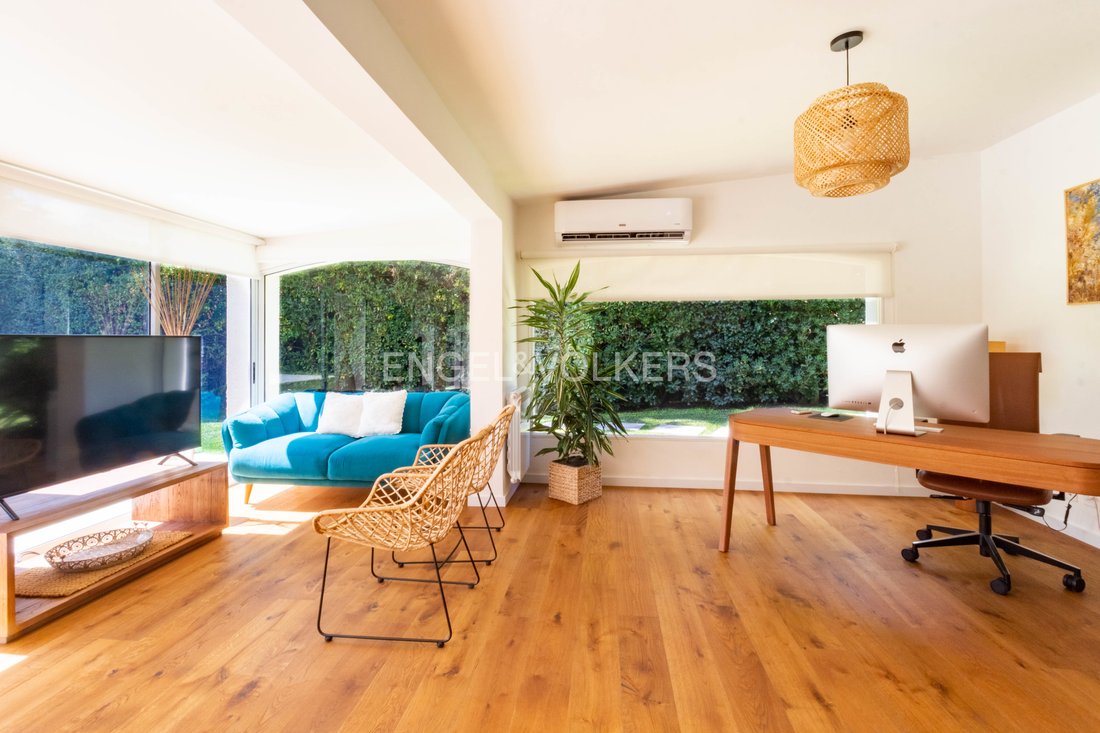 House in Montevideo, Departamento de Montevideo, Uruguay 4 - 15278396