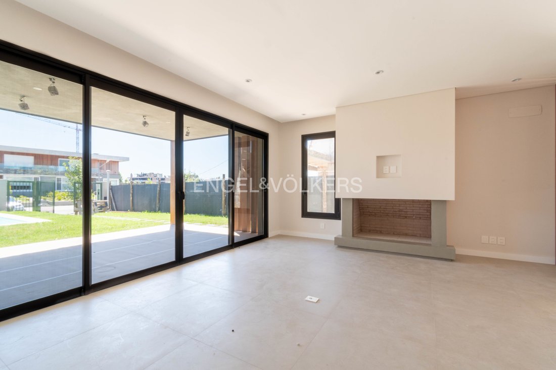 House in Montevideo, Departamento de Montevideo, Uruguay 3 - 15278684