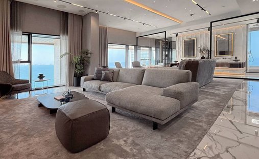 Penthouse in Bluewaters, Dubai, United Arab Emirates 1