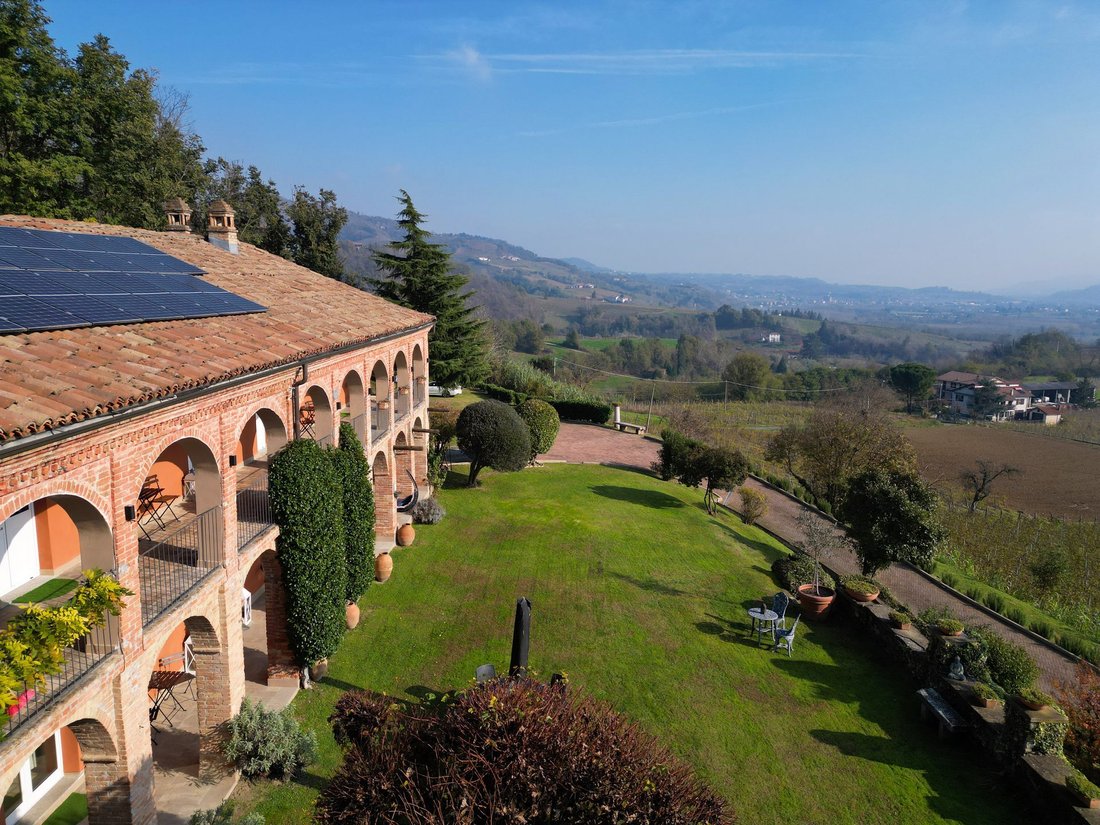 Estate in Monastero Bormida, Piedmont, Italy 3 - 15278683