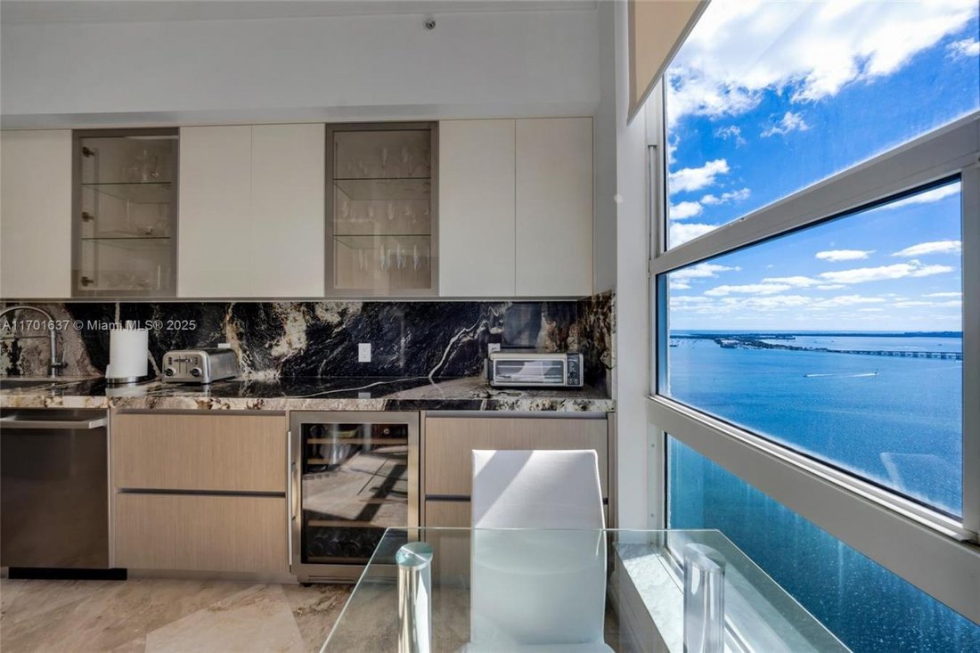 Condo in Miami, Florida, United States 5 - 15287395