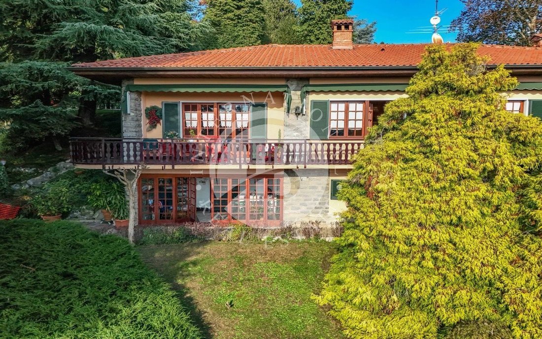 Villa in Proserpio, Lombardy, Italy 5 - 15282602
