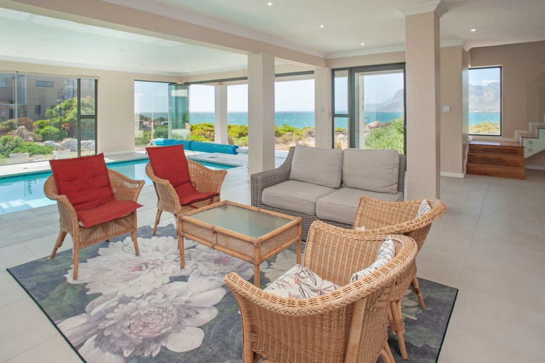 House in Pringle Bay, Western Cape, South Africa 4 - 15284747