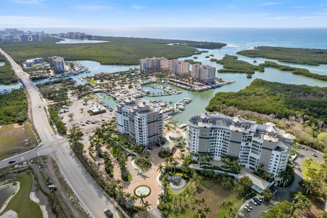 Condo in Bonita Springs, Florida, United States 1 - 15285210