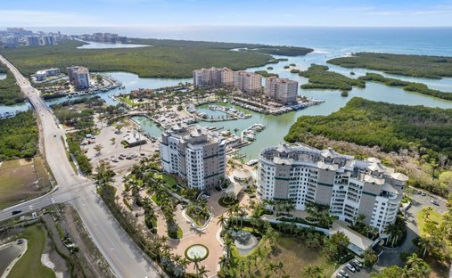 Condo in Bonita Springs, Florida, United States 1