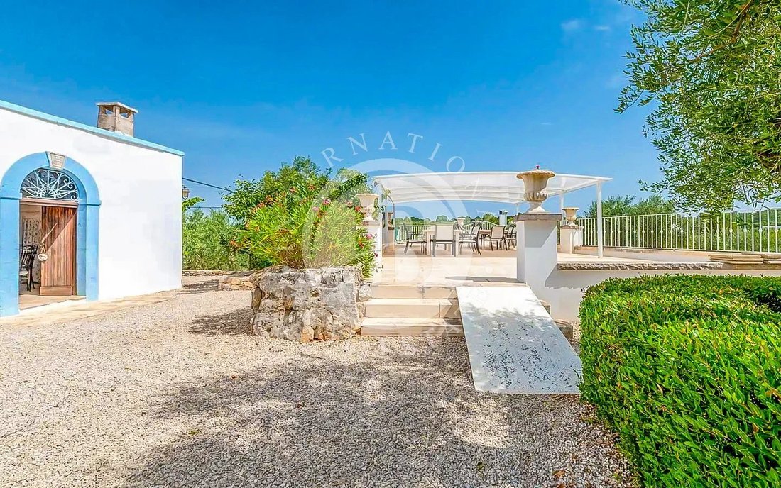 Villa in Ceglie Messapica, Apulia, Italy 3 - 15149511
