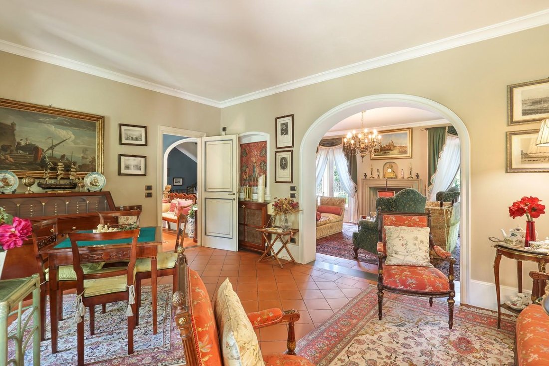 Villa in Lammari, Capannori, Tuscany 4 - 15280761