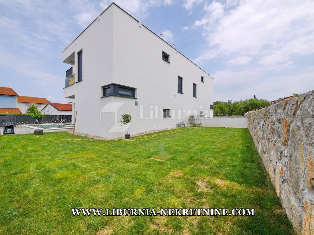 House in Malinska, Primorje-Gorski Kotar County, Croatia 4 - 15287463