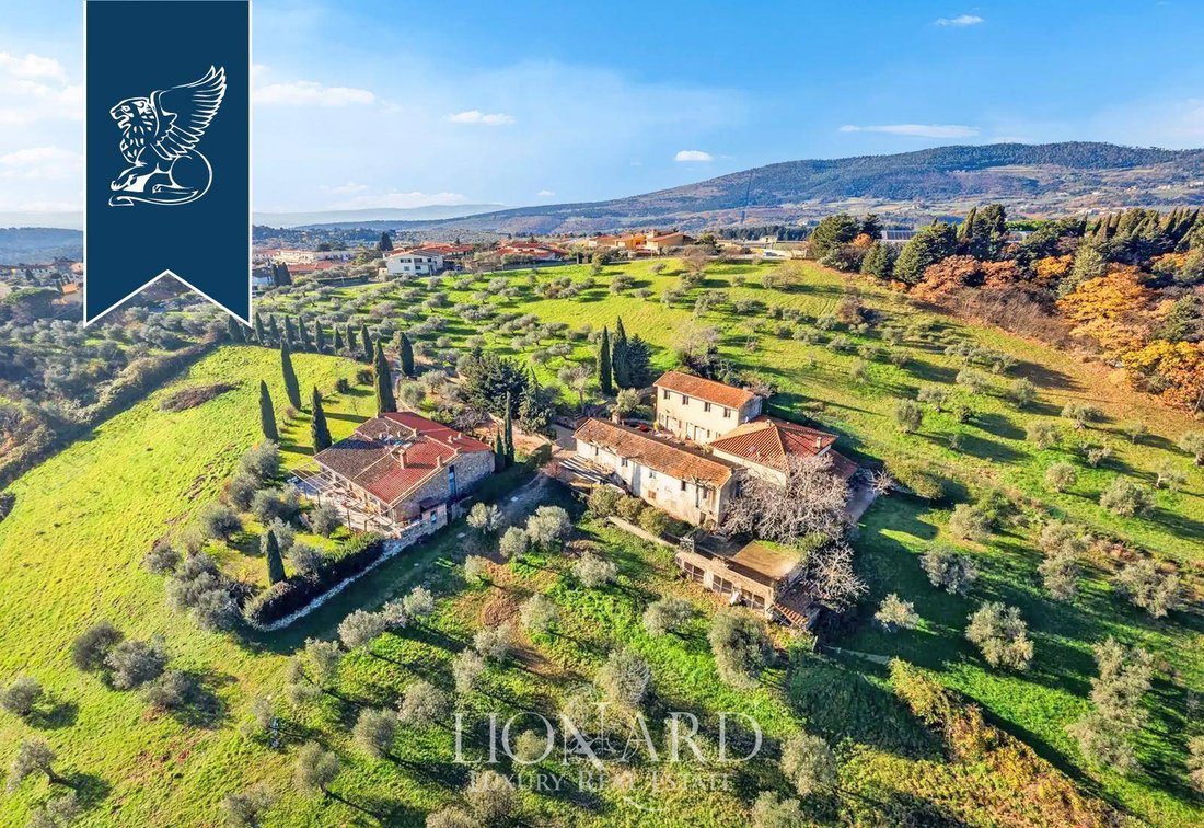 Villa in Serpiolle - Massoni, Florence, Italy 1 - 15282566