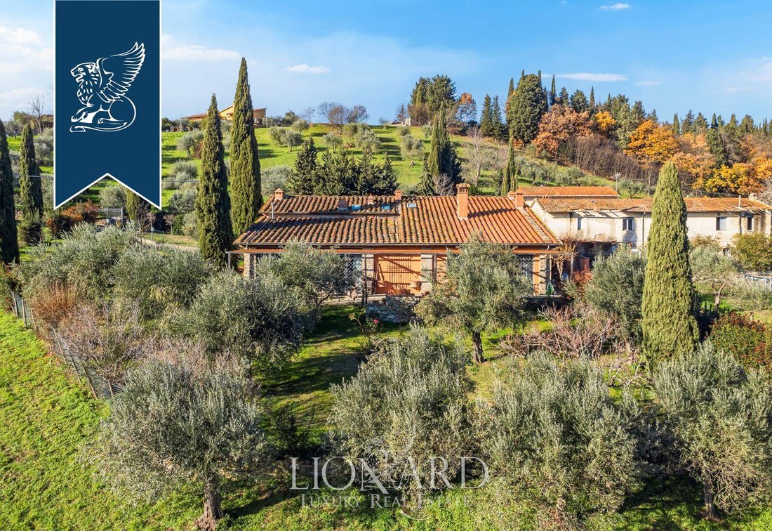 Villa in Serpiolle - Massoni, Florence, Italy 3 - 15282566