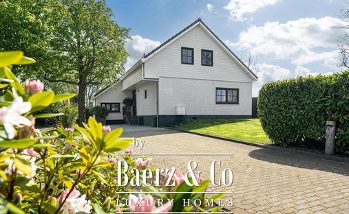 Luxury renovated homes for sale in Stavoren, Friesland, Netherlands ...