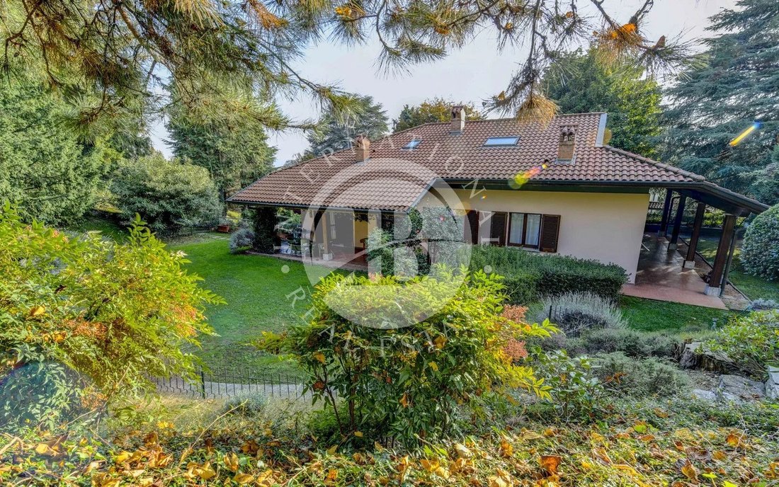 Apartment in Proserpio, Lombardy, Italy 2 - 15282610