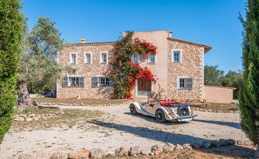 Finca in Algaida, Balearic Islands, Spain 1