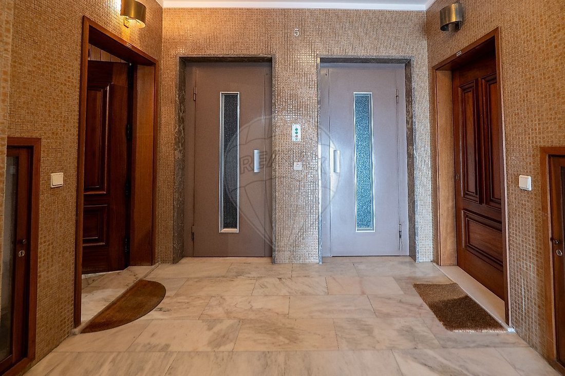 Apartment in Cedofeita, Santo Ildefonso, Se, Miragaia, Sao Nicolau e Vitoria, Porto District, Portugal 4 - 15284666