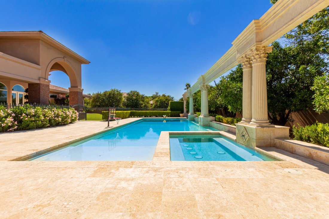 House in Mesa, Arizona, United States 4 - 15287397