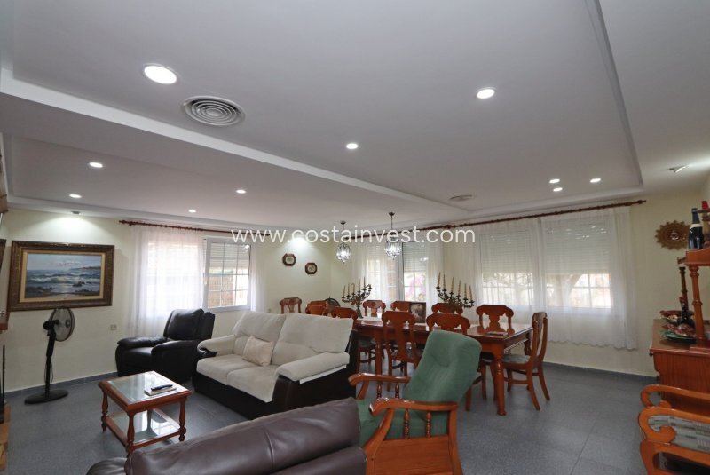 Villa in Cabo Roig, Orihuela, Valencian Community 2 - 15279691