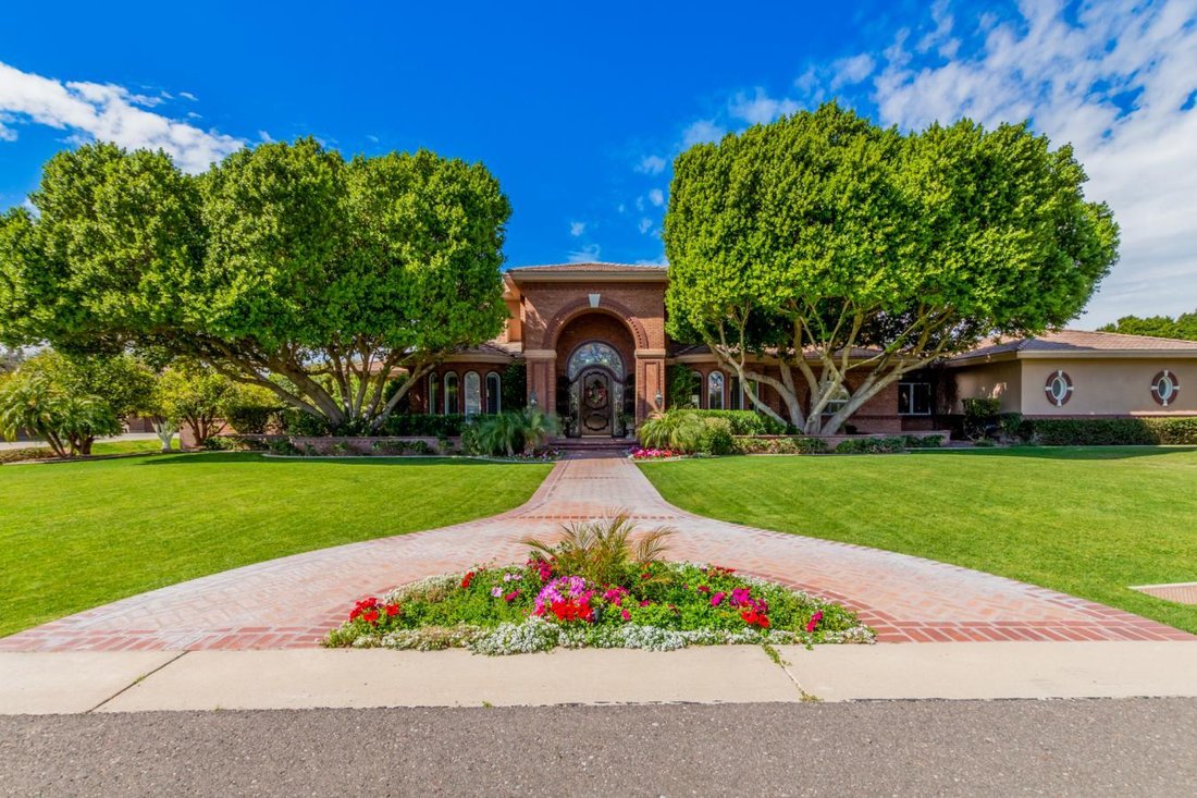 House in Mesa, Arizona, United States 2 - 15287397
