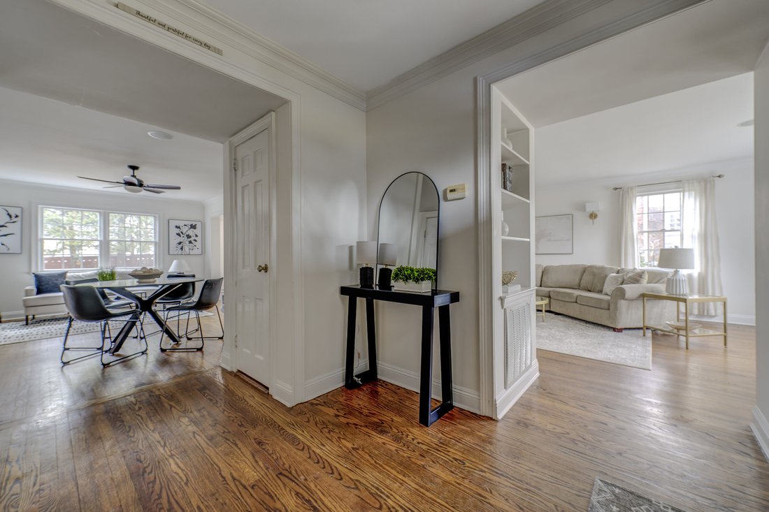 House in Port Washington, New York, United States 5 - 15279050