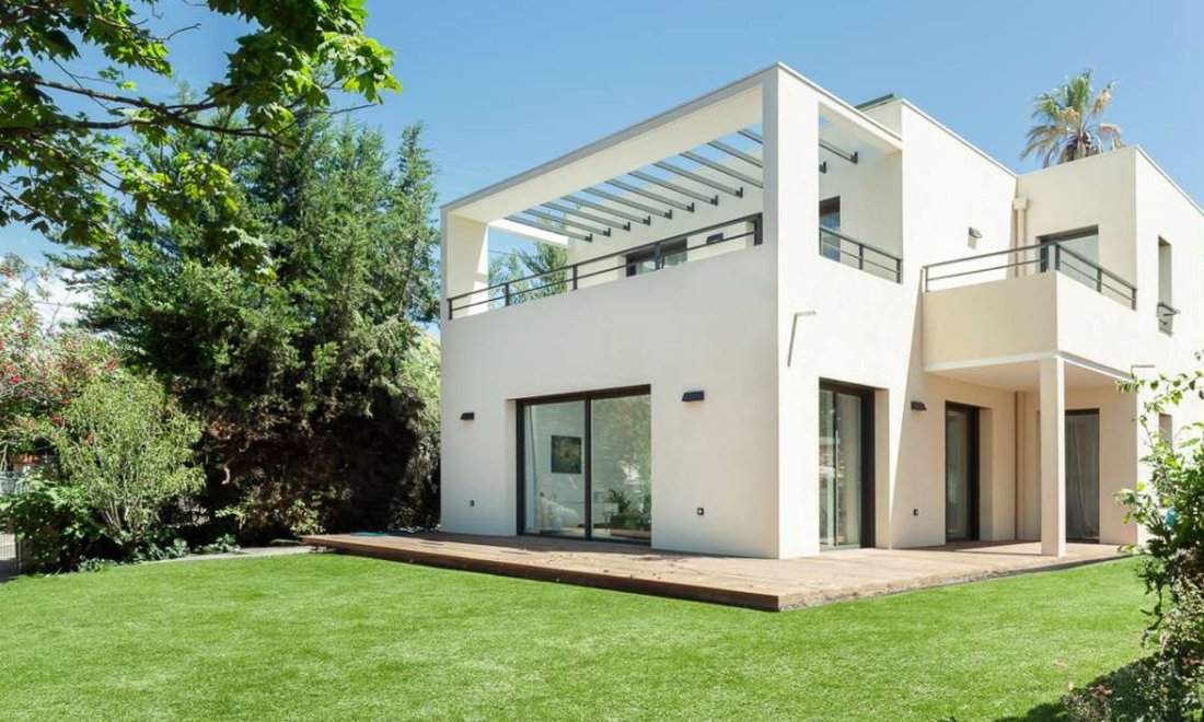 House in Maurice Jeanpierre, Le Cannet, France 1 - 13072745